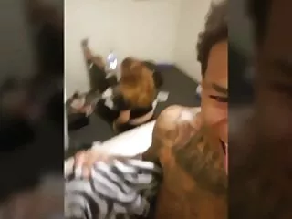 انجمن روسیه, انجمن در جنگل آنلاین مسابقه پیگیری و دوستان او ساعت